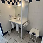 Szálloda Le Laury's-hotel Calme Proche De Rodez Avec Parking Prive Gratuit Onet-le-Château