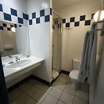 Le Laury's-hotel Calme Proche De Rodez Avec Parking Prive Gratuit Szálloda Onet-le-Château