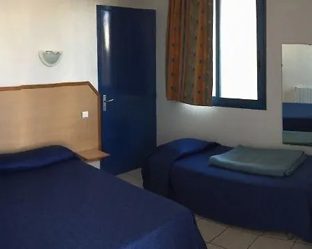 Ξενοδοχείο Le Laury's-hotel Calme Proche De Rodez Avec Parking Prive Gratuit