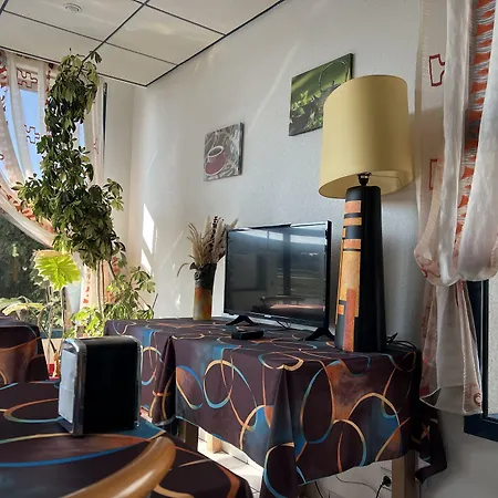 Le Laury's-hotel Calme Proche De Rodez Avec Parking Prive Gratuit 3* Onet-le-Château