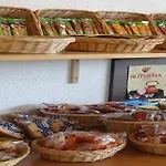 Le Laury's-hotel Calme Proche De Rodez Avec Parking Prive Gratuit Ξενοδοχείο 3*