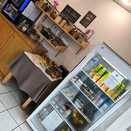 Le Laury's-hôtel Calme Proche De Rodez Avec Parking Privé Gratuit Hotel Onet-le-Château