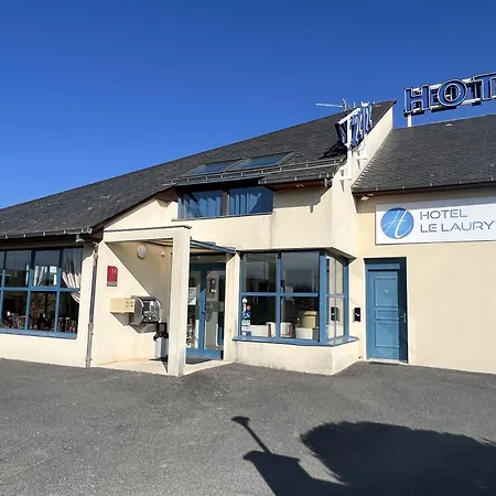 Le Laury's-hotel Calme Proche De Rodez Avec Parking Prive Gratuit ホテル