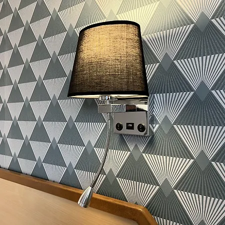 Le Laury's-hôtel Calme Proche De Rodez Avec Parking Privé Gratuit 3*