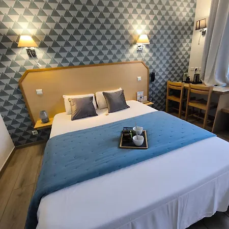 Le Laury's-hôtel Calme Proche De Rodez Avec Parking Privé Gratuit Hotel Onet-le-Château