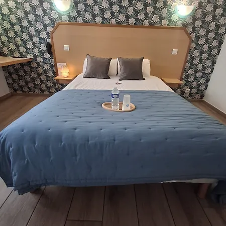 Le Laury's-hôtel Calme Proche De Rodez Avec Parking Privé Gratuit