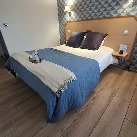 Hotel Le Laury's-hôtel Calme Proche De Rodez Avec Parking Privé Gratuit Onet-le-Château