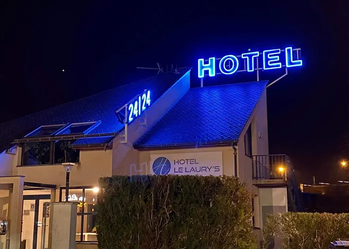 Le Laury's-hotel Calme Proche De Rodez Avec Parking Prive Gratuit